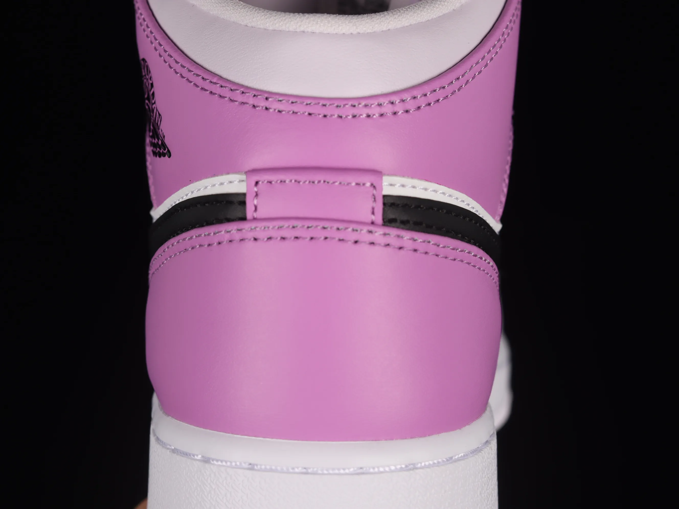 All categories Air Jordan Jordan series basketball shoes Air Jordan 1 Mid G version pure original Air Jordan 1 Mid GS AJ1 Joe 1 gradient grape purple mid-top basketball shoes DQ8423-501